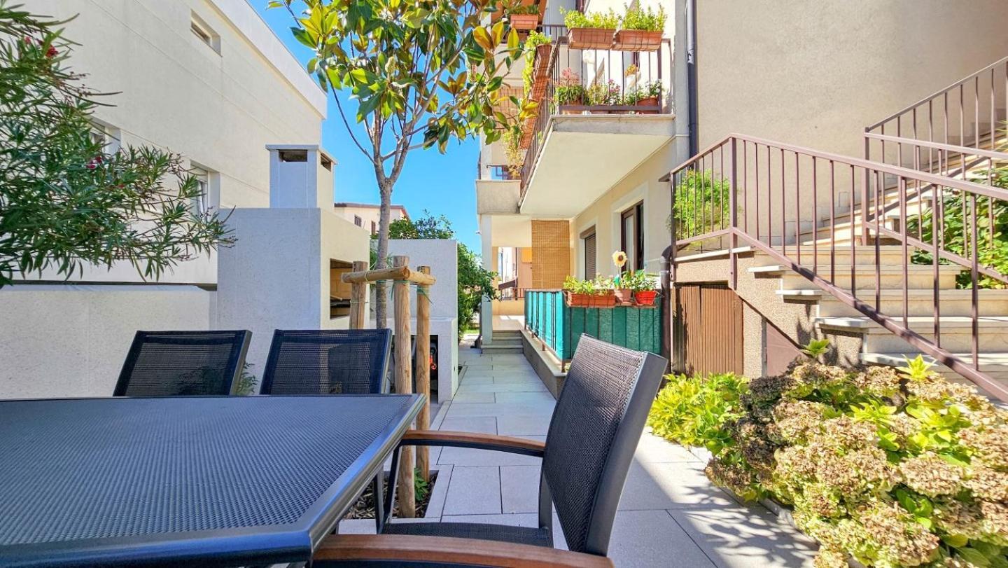 Maja One Apartment Novigrad  Ngoại thất bức ảnh